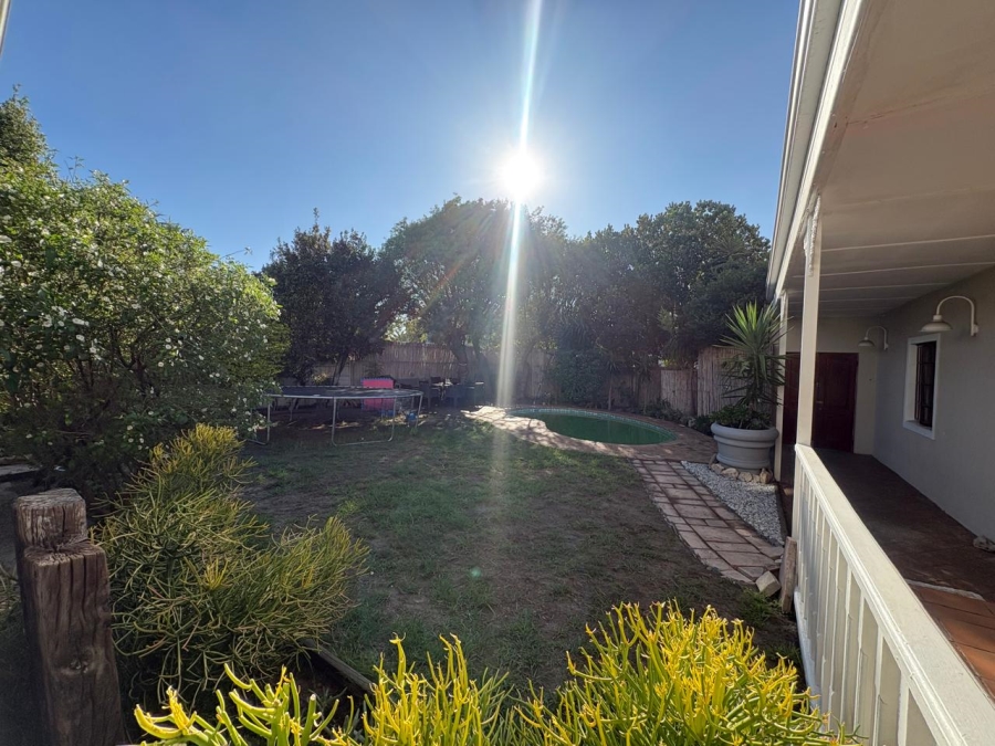 4 Bedroom Property for Sale in Parklands Western Cape